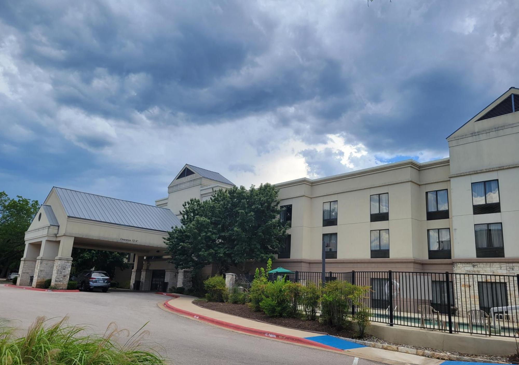 Hampton Inn & Suites Austin Cedar Park-Lakeline Exterior photo